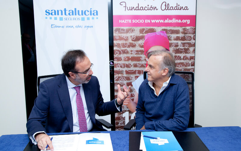 Santalucía firma acuerdo Fundación Aladina